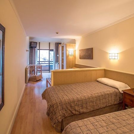 Atiram Patagonia Hotel Arinsal Bagian luar foto