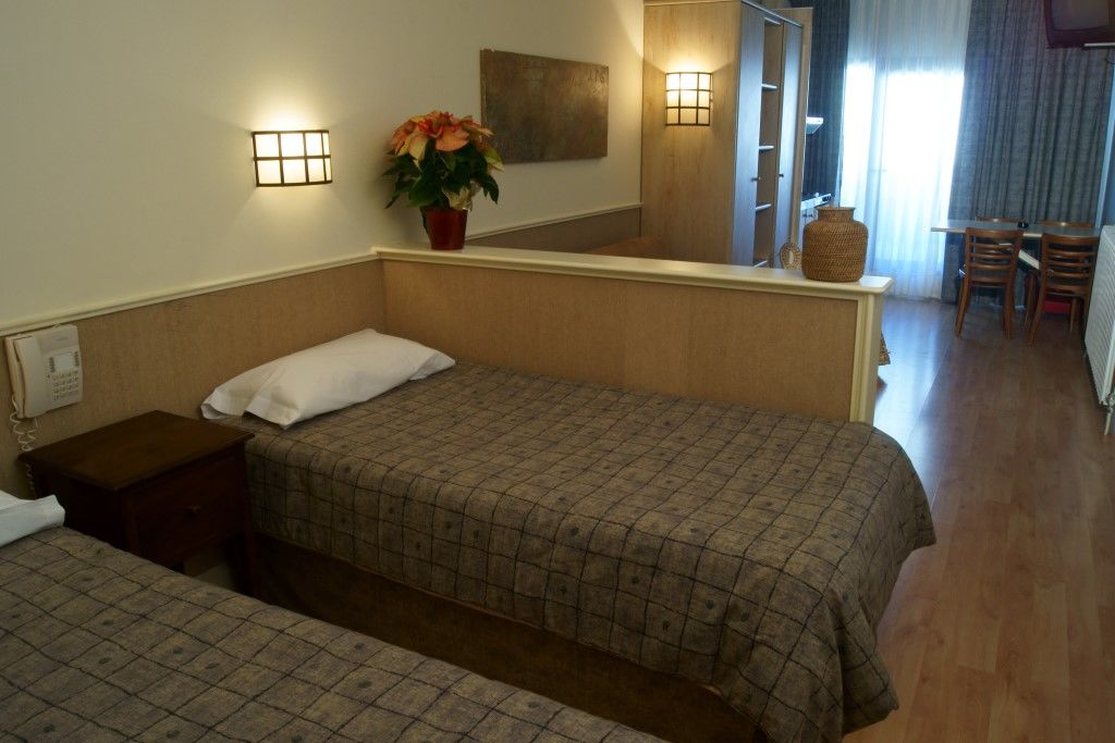 Atiram Patagonia Hotel Arinsal Bagian luar foto